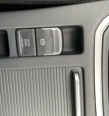 Серый Фольксваген Пассат, объемом двигателя 1.6 л и пробегом 186 тыс. км за 16500 $, фото 35 на Automoto.ua