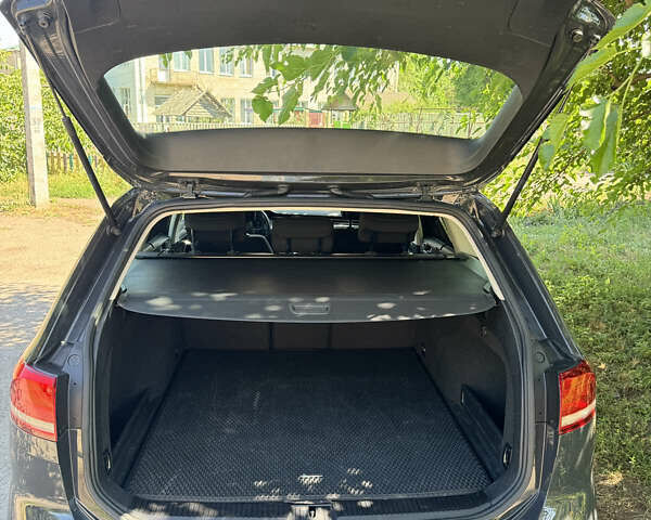 Серый Фольксваген Пассат, объемом двигателя 2 л и пробегом 280 тыс. км за 15999 $, фото 8 на Automoto.ua