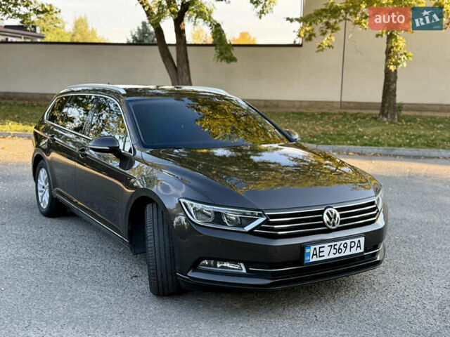 Фольксваген Пассат 2017 у Дніпро (Дніпропетровську) на Automoto.ua Сірий Фольксваген Пассат, об'ємом двигуна 1.6 л та пробігом 122 тис. км за 14800 $, фото 3 на Automoto.ua