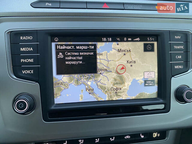 Серый Фольксваген Пассат, объемом двигателя 1.6 л и пробегом 146 тыс. км за 15399 $, фото 24 на Automoto.ua