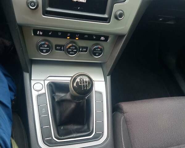 Сірий Фольксваген Пассат, об'ємом двигуна 1.97 л та пробігом 181 тис. км за 17300 $, фото 10 на Automoto.ua