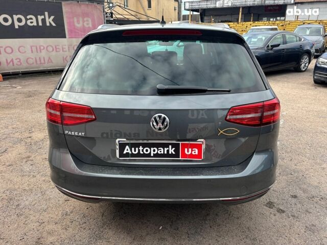Сірий Фольксваген Пассат, об'ємом двигуна 2 л та пробігом 210 тис. км за 17590 $, фото 3 на Automoto.ua