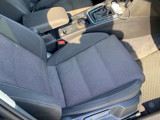 Серый Фольксваген Пассат, объемом двигателя 1.6 л и пробегом 297 тыс. км за 14190 $, фото 12 на Automoto.ua