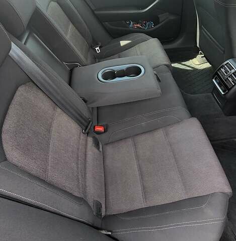 Серый Фольксваген Пассат, объемом двигателя 1.97 л и пробегом 265 тыс. км за 13500 $, фото 24 на Automoto.ua