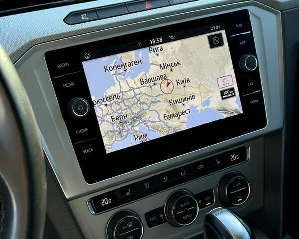 Сірий Фольксваген Пассат, об'ємом двигуна 1.97 л та пробігом 254 тис. км за 17500 $, фото 14 на Automoto.ua