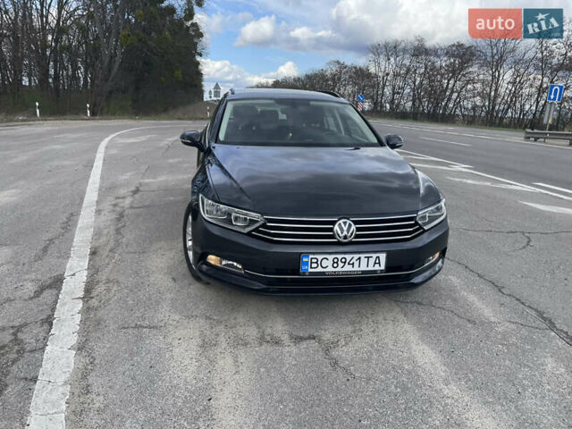 Сірий Фольксваген Пассат, об'ємом двигуна 2 л та пробігом 197 тис. км за 15999 $, фото 5 на Automoto.ua