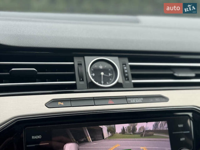 Сірий Фольксваген Пассат, об'ємом двигуна 1.97 л та пробігом 276 тис. км за 13999 $, фото 24 на Automoto.ua