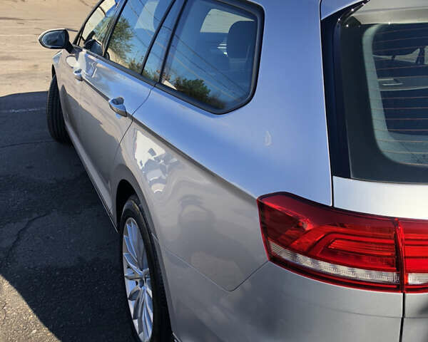 Серый Фольксваген Пассат, объемом двигателя 2 л и пробегом 160 тыс. км за 17600 $, фото 13 на Automoto.ua