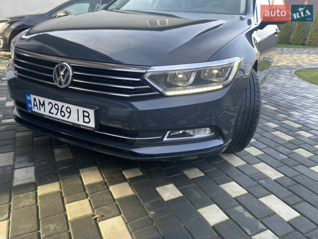 Серый Фольксваген Пассат, объемом двигателя 2 л и пробегом 286 тыс. км за 14700 $, фото 3 на Automoto.ua