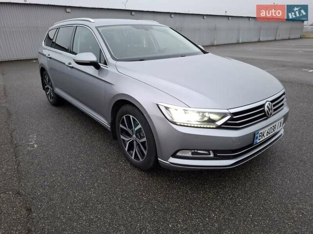 Серый Фольксваген Пассат, объемом двигателя 1.97 л и пробегом 214 тыс. км за 17400 $, фото 14 на Automoto.ua