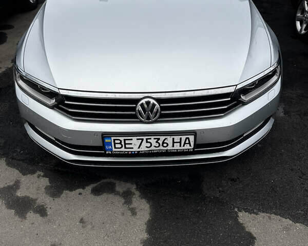 Серый Фольксваген Пассат, объемом двигателя 1.97 л и пробегом 242 тыс. км за 17700 $, фото 1 на Automoto.ua