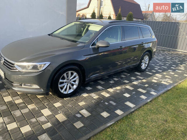 Серый Фольксваген Пассат, объемом двигателя 2 л и пробегом 286 тыс. км за 14700 $, фото 2 на Automoto.ua