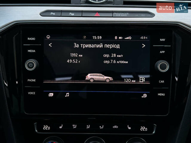 Сірий Фольксваген Пассат, об'ємом двигуна 1.6 л та пробігом 228 тис. км за 17000 $, фото 56 на Automoto.ua