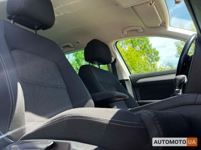 Серый Фольксваген Пассат, объемом двигателя 2 л и пробегом 194 тыс. км за 18990 $, фото 23 на Automoto.ua