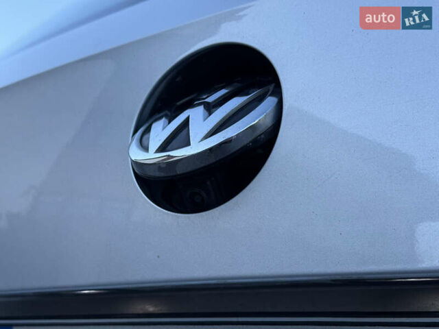 Сірий Фольксваген Пассат, об'ємом двигуна 1.97 л та пробігом 220 тис. км за 16800 $, фото 16 на Automoto.ua