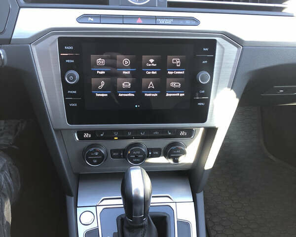 Серый Фольксваген Пассат, объемом двигателя 2 л и пробегом 160 тыс. км за 17600 $, фото 7 на Automoto.ua