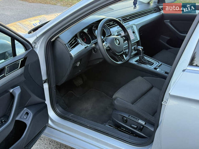 Сірий Фольксваген Пассат, об'ємом двигуна 1.97 л та пробігом 220 тис. км за 16800 $, фото 18 на Automoto.ua