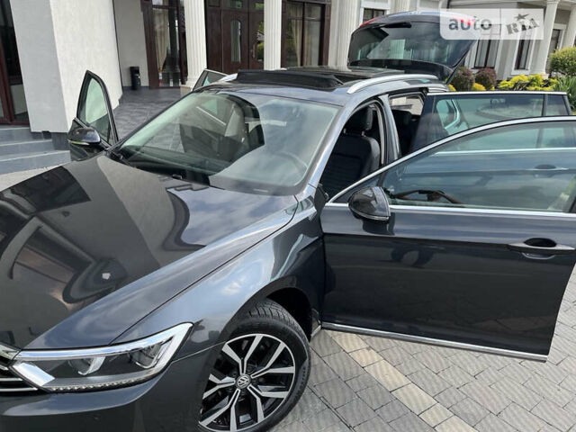 Серый Фольксваген Пассат, объемом двигателя 2 л и пробегом 215 тыс. км за 20000 $, фото 20 на Automoto.ua