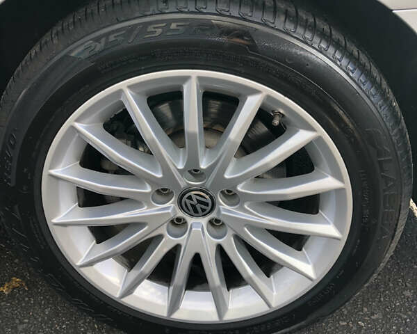 Серый Фольксваген Пассат, объемом двигателя 2 л и пробегом 160 тыс. км за 17600 $, фото 11 на Automoto.ua