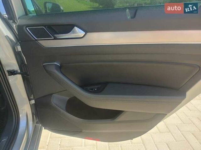 Серый Фольксваген Пассат, объемом двигателя 2 л и пробегом 244 тыс. км за 16900 $, фото 24 на Automoto.ua