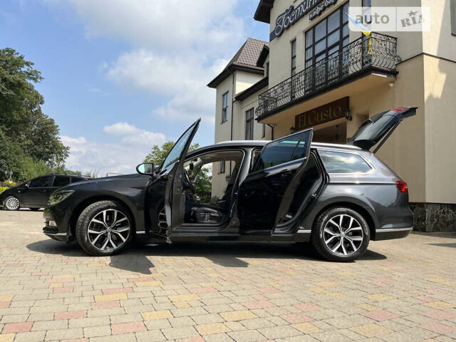 Серый Фольксваген Пассат, объемом двигателя 2 л и пробегом 215 тыс. км за 20000 $, фото 30 на Automoto.ua