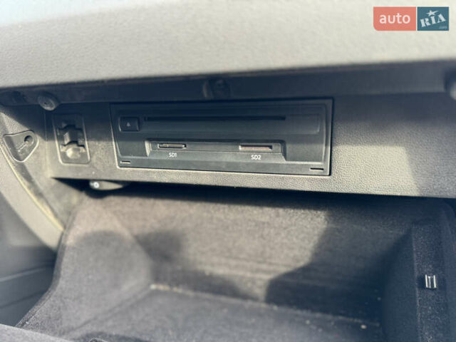 Серый Фольксваген Пассат, объемом двигателя 1.97 л и пробегом 207 тыс. км за 17300 $, фото 81 на Automoto.ua