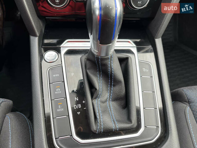 Сірий Фольксваген Пассат, об'ємом двигуна 1.4 л та пробігом 226 тис. км за 19499 $, фото 26 на Automoto.ua