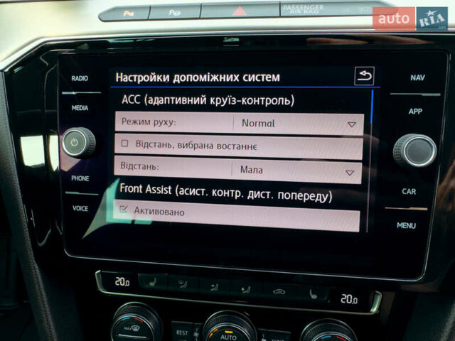 Серый Фольксваген Пассат, объемом двигателя 1.97 л и пробегом 165 тыс. км за 18900 $, фото 14 на Automoto.ua