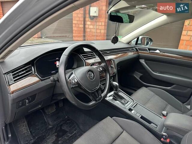 Сірий Фольксваген Пассат, об'ємом двигуна 1.97 л та пробігом 207 тис. км за 19900 $, фото 23 на Automoto.ua