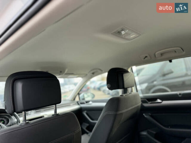 Серый Фольксваген Пассат, объемом двигателя 1.97 л и пробегом 207 тыс. км за 17300 $, фото 41 на Automoto.ua