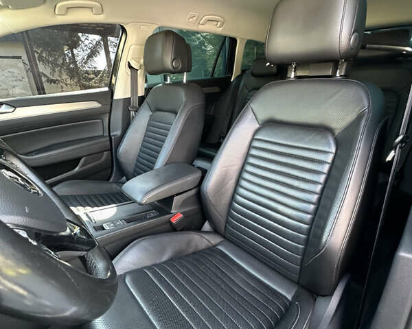 Серый Фольксваген Пассат, объемом двигателя 2 л и пробегом 161 тыс. км за 24900 $, фото 7 на Automoto.ua