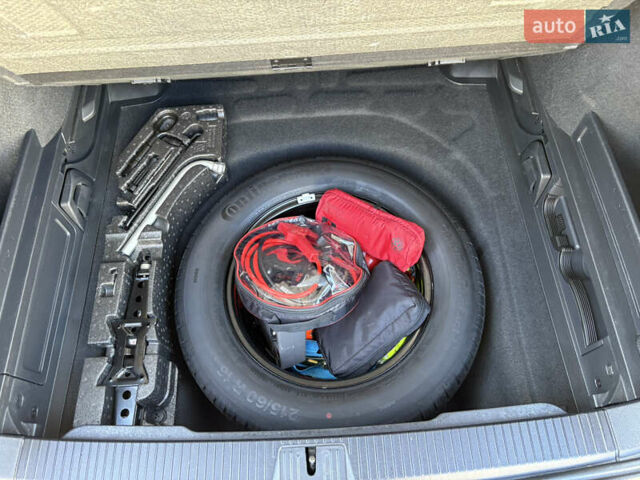 Сірий Фольксваген Пассат, об'ємом двигуна 1.97 л та пробігом 223 тис. км за 16200 $, фото 31 на Automoto.ua