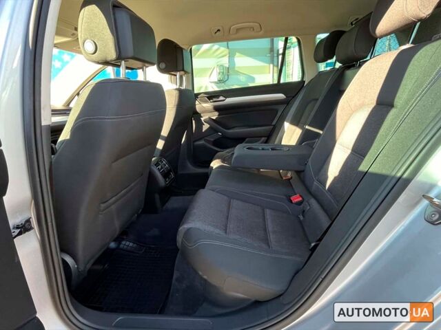 Серый Фольксваген Пассат, объемом двигателя 2 л и пробегом 268 тыс. км за 17300 $, фото 14 на Automoto.ua