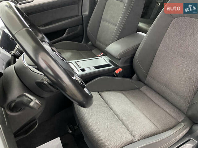 Серый Фольксваген Пассат, объемом двигателя 1.97 л и пробегом 197 тыс. км за 18950 $, фото 6 на Automoto.ua