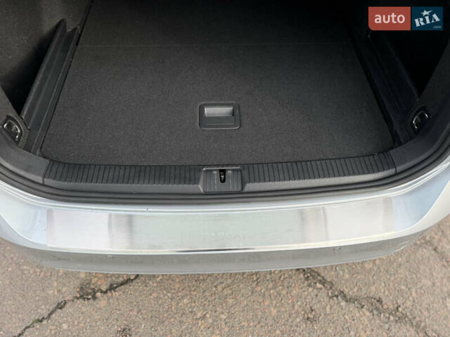 Серый Фольксваген Пассат, объемом двигателя 1.97 л и пробегом 207 тыс. км за 17300 $, фото 30 на Automoto.ua