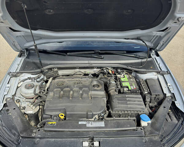 Сірий Фольксваген Пассат, об'ємом двигуна 1.97 л та пробігом 255 тис. км за 20000 $, фото 17 на Automoto.ua