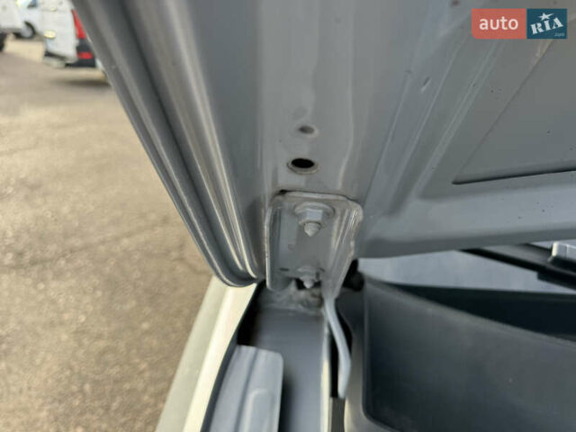 Серый Фольксваген Пассат, объемом двигателя 1.97 л и пробегом 207 тыс. км за 17300 $, фото 93 на Automoto.ua