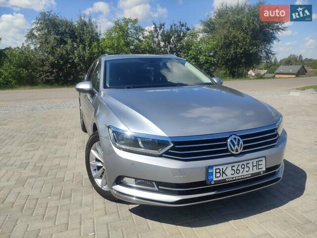 Серый Фольксваген Пассат, объемом двигателя 2 л и пробегом 244 тыс. км за 16900 $, фото 2 на Automoto.ua