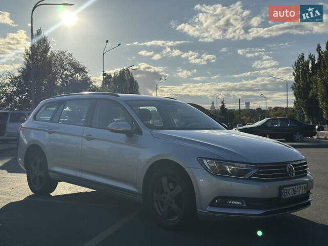 Серый Фольксваген Пассат, объемом двигателя 1.97 л и пробегом 176 тыс. км за 16800 $, фото 2 на Automoto.ua