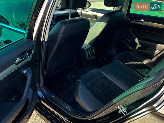 Серый Фольксваген Пассат, объемом двигателя 2 л и пробегом 162 тыс. км за 17950 $, фото 6 на Automoto.ua