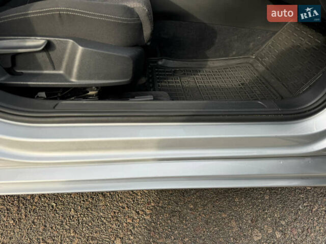 Серый Фольксваген Пассат, объемом двигателя 1.97 л и пробегом 207 тыс. км за 17300 $, фото 75 на Automoto.ua