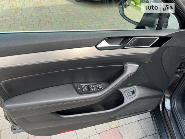 Серый Фольксваген Пассат, объемом двигателя 2 л и пробегом 215 тыс. км за 20000 $, фото 47 на Automoto.ua