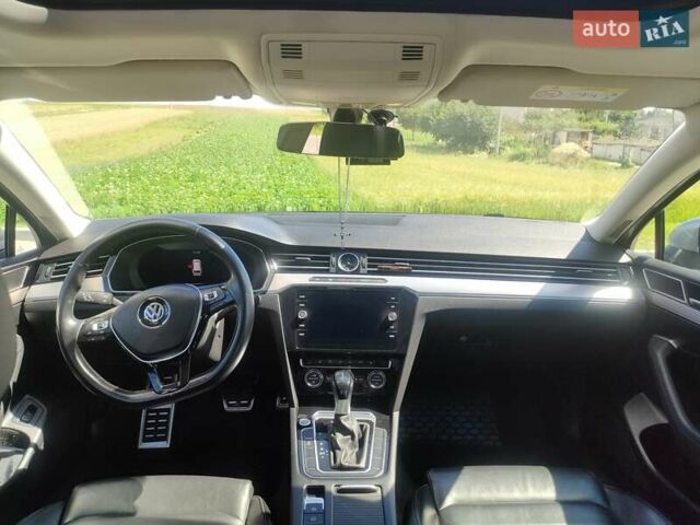 Серый Фольксваген Пассат, объемом двигателя 2 л и пробегом 244 тыс. км за 16900 $, фото 37 на Automoto.ua