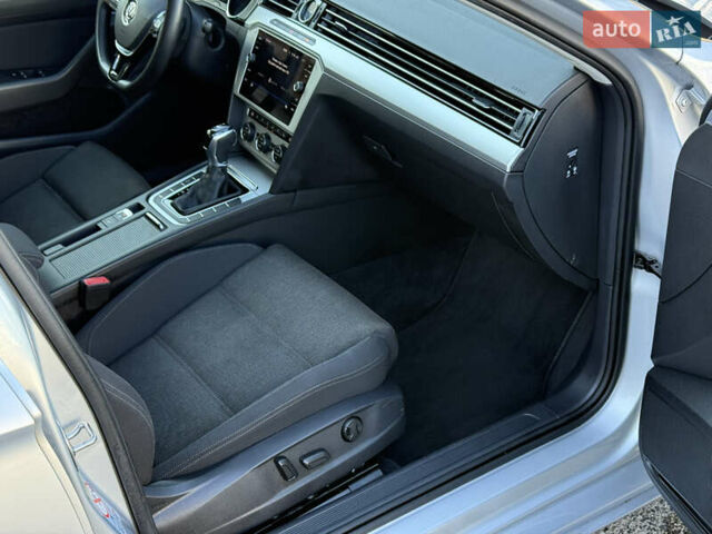 Сірий Фольксваген Пассат, об'ємом двигуна 1.97 л та пробігом 220 тис. км за 16800 $, фото 35 на Automoto.ua