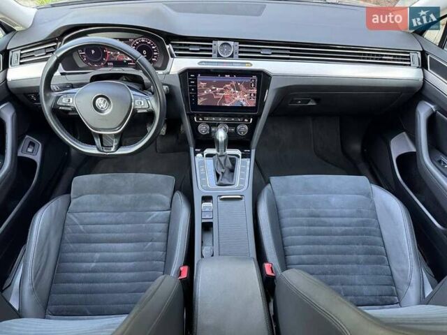 Серый Фольксваген Пассат, объемом двигателя 2 л и пробегом 222 тыс. км за 18999 $, фото 42 на Automoto.ua