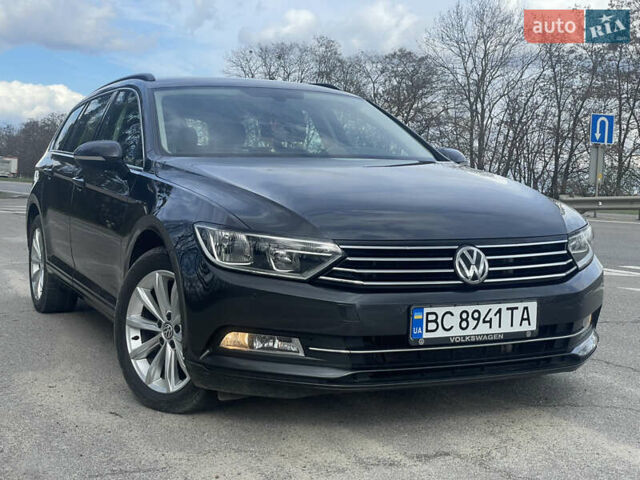 Сірий Фольксваген Пассат, об'ємом двигуна 2 л та пробігом 197 тис. км за 15999 $, фото 3 на Automoto.ua