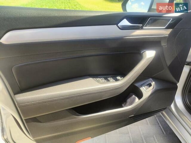 Серый Фольксваген Пассат, объемом двигателя 2 л и пробегом 244 тыс. км за 16900 $, фото 21 на Automoto.ua