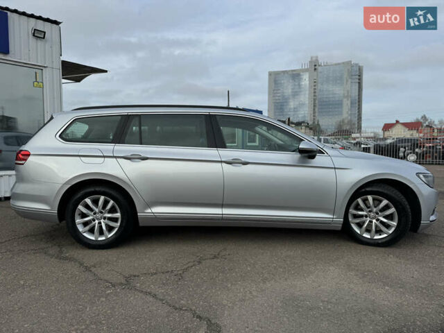 Серый Фольксваген Пассат, объемом двигателя 1.97 л и пробегом 207 тыс. км за 17300 $, фото 10 на Automoto.ua