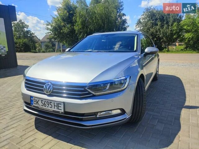 Серый Фольксваген Пассат, объемом двигателя 2 л и пробегом 244 тыс. км за 16900 $, фото 1 на Automoto.ua