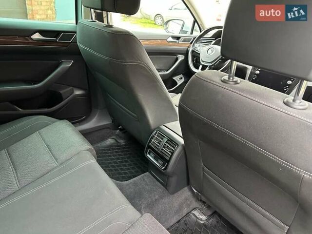 Сірий Фольксваген Пассат, об'ємом двигуна 1.97 л та пробігом 207 тис. км за 19900 $, фото 18 на Automoto.ua